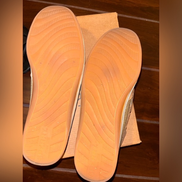 SPERRY BOAT SHOES kids size 6M - Picture 4 of 4